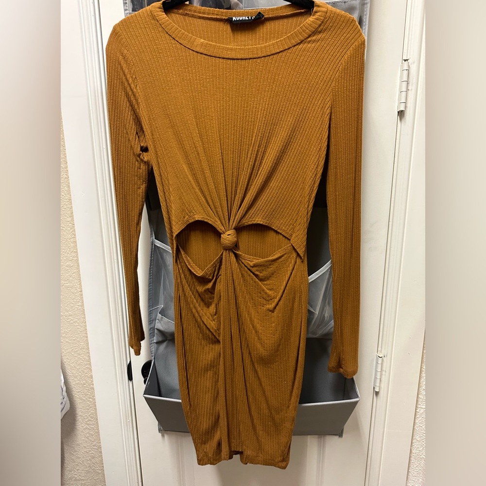 Cutout dress